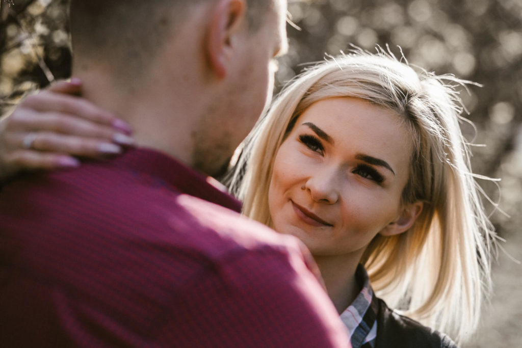 sesja narzeczenska osiedla przyjazn warszawa 23