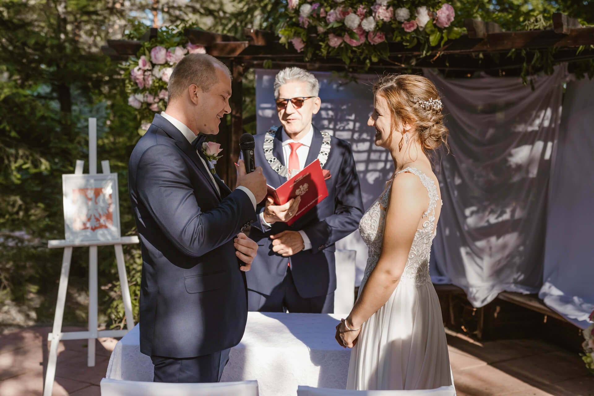 stary młyn ślub w plenerze