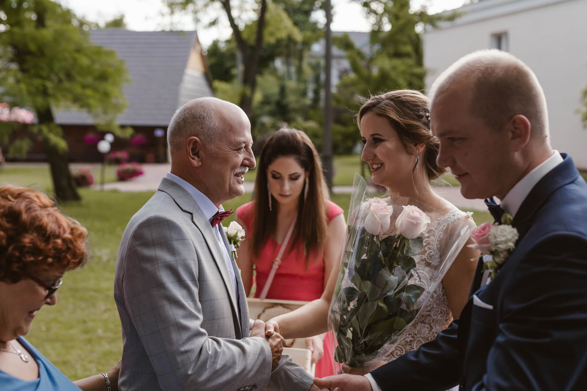 stary młyn ślub w plenerze