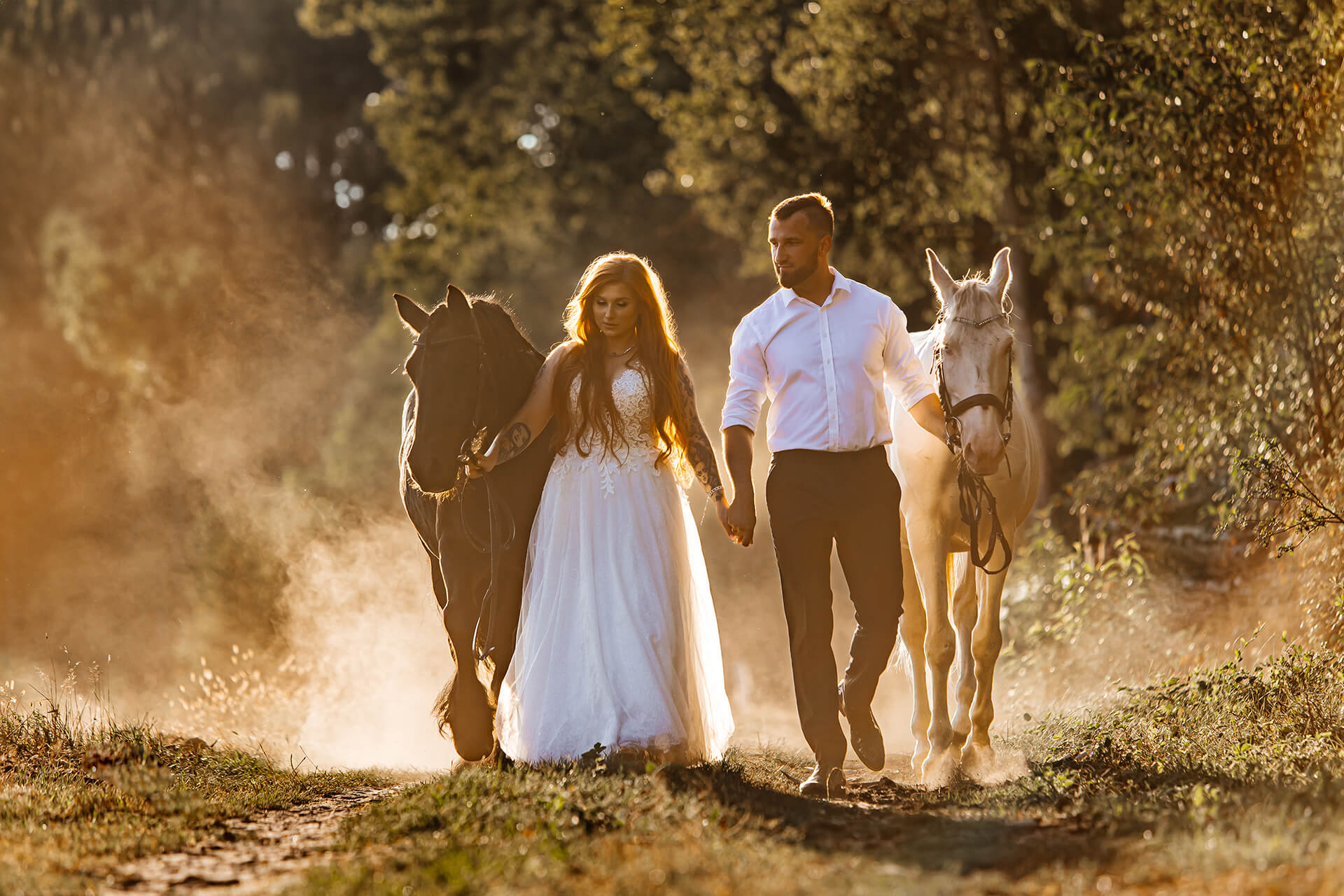 Sesja ślubna na motorze i z końmi | O & R